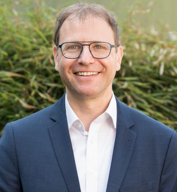 Manfred Schnabel, Sales Agent von Almit