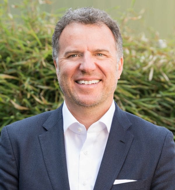 Stefan Schwarz, Sales Agent von Almit