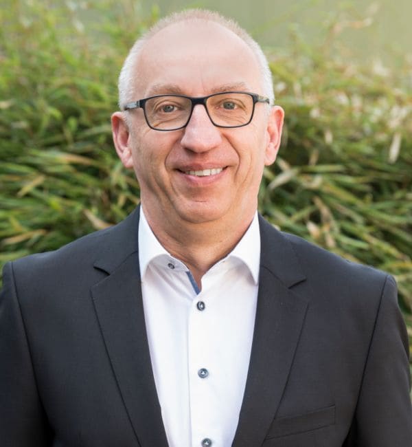 Rudolf Hörl, Sales Agent von Almit