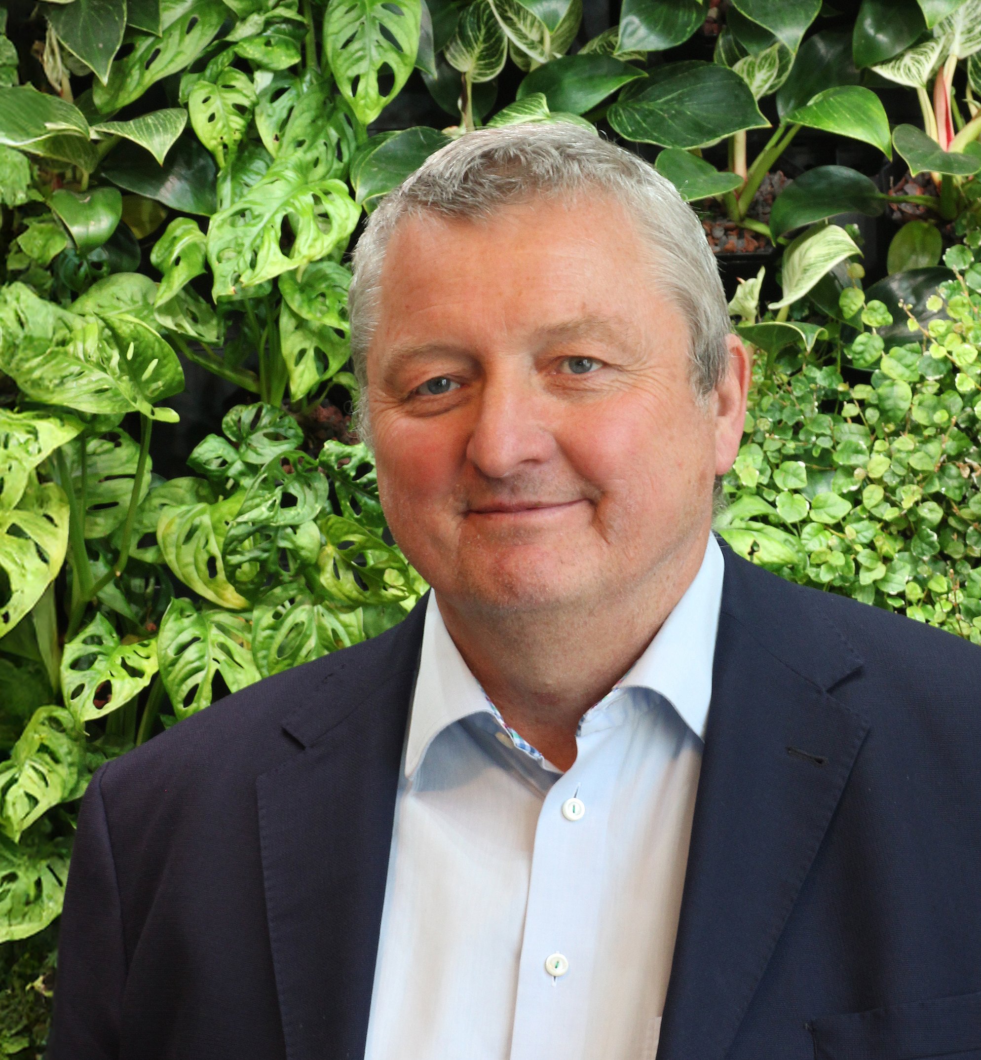 Steffen Knabner, Sales Agent von Almit